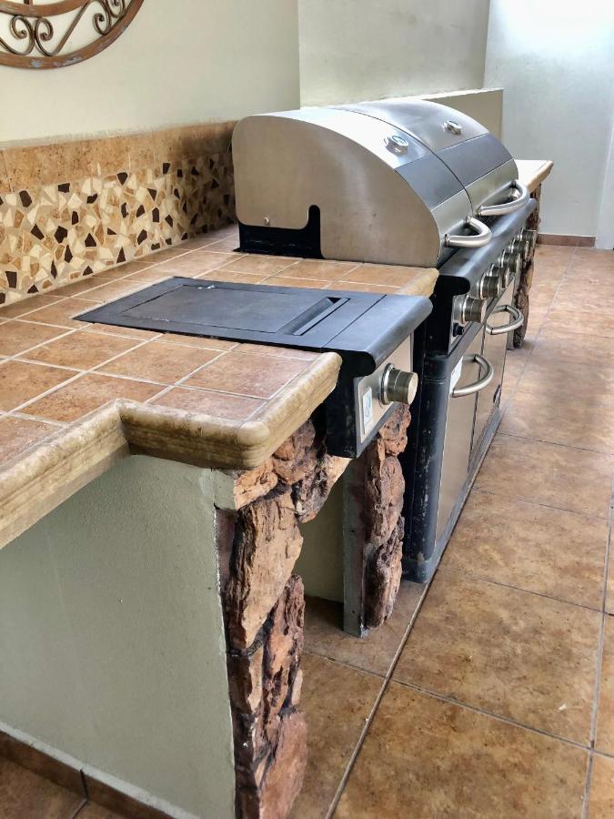 Casa Bonita Cerca De Zona Dorada Villa Mexicali Kültér fotó